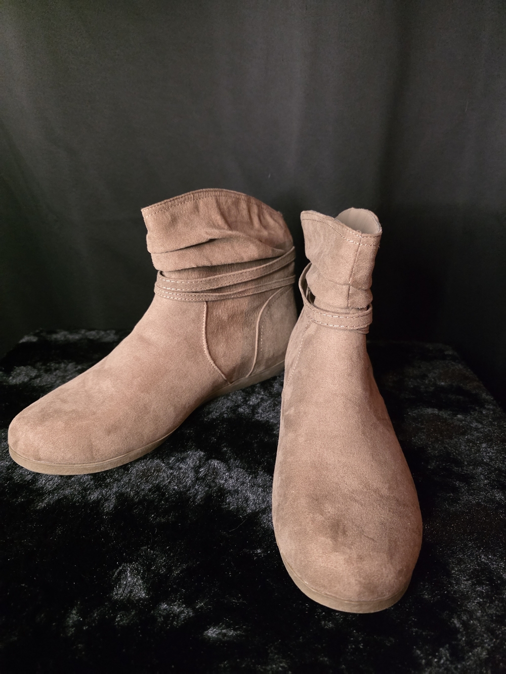 Womens St Johns Bay Size 11 Memory Foam Ankle Boots